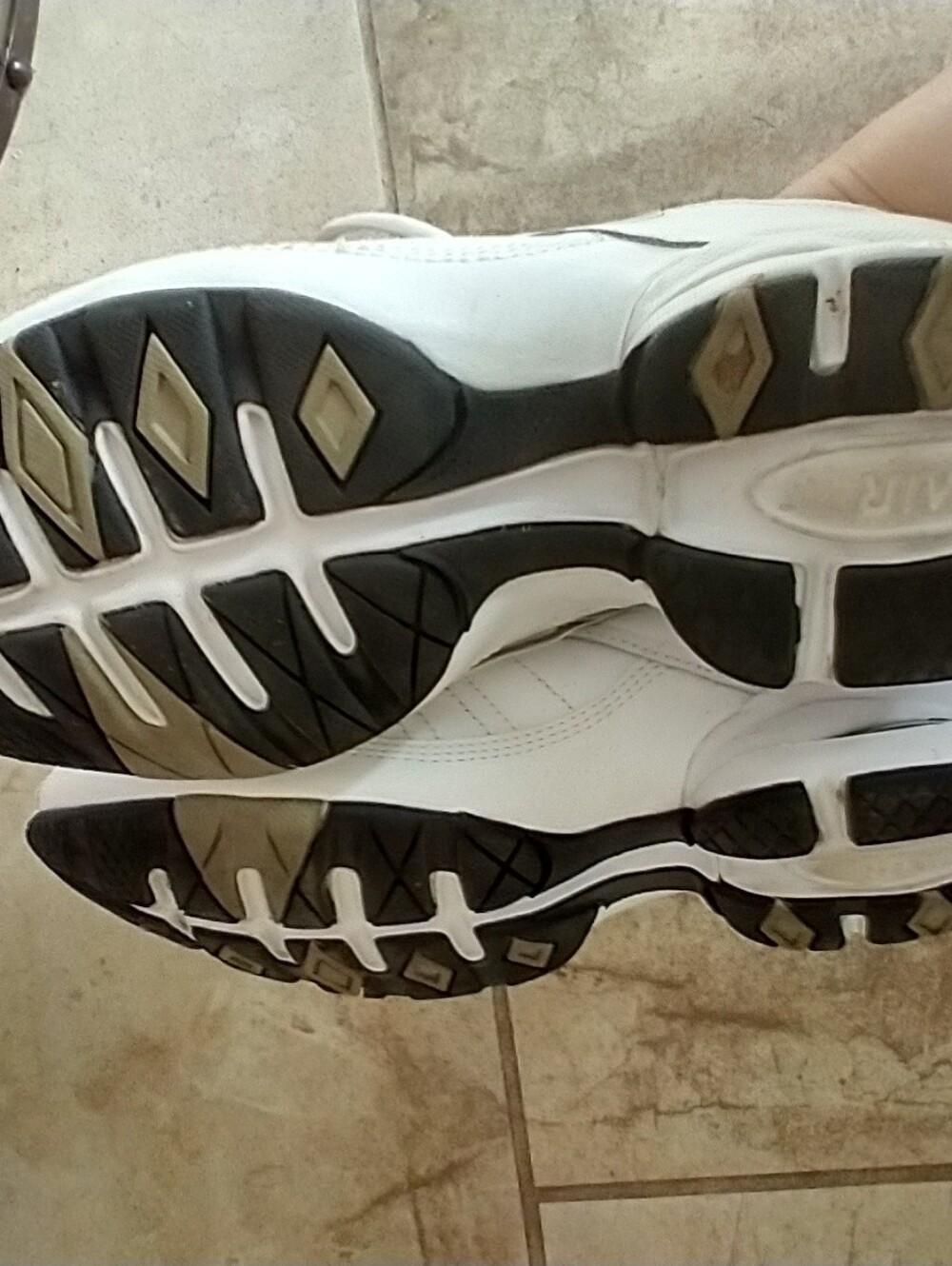 Nike Air White Leather Sneakers Size 8 - Picture 4 of 8